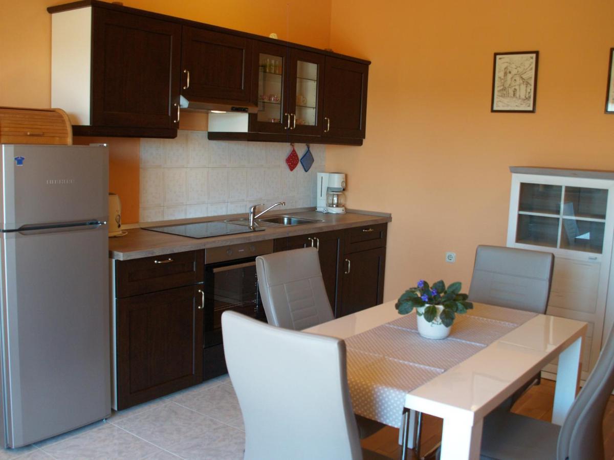 Apartments Frank Rovinj Exterior photo