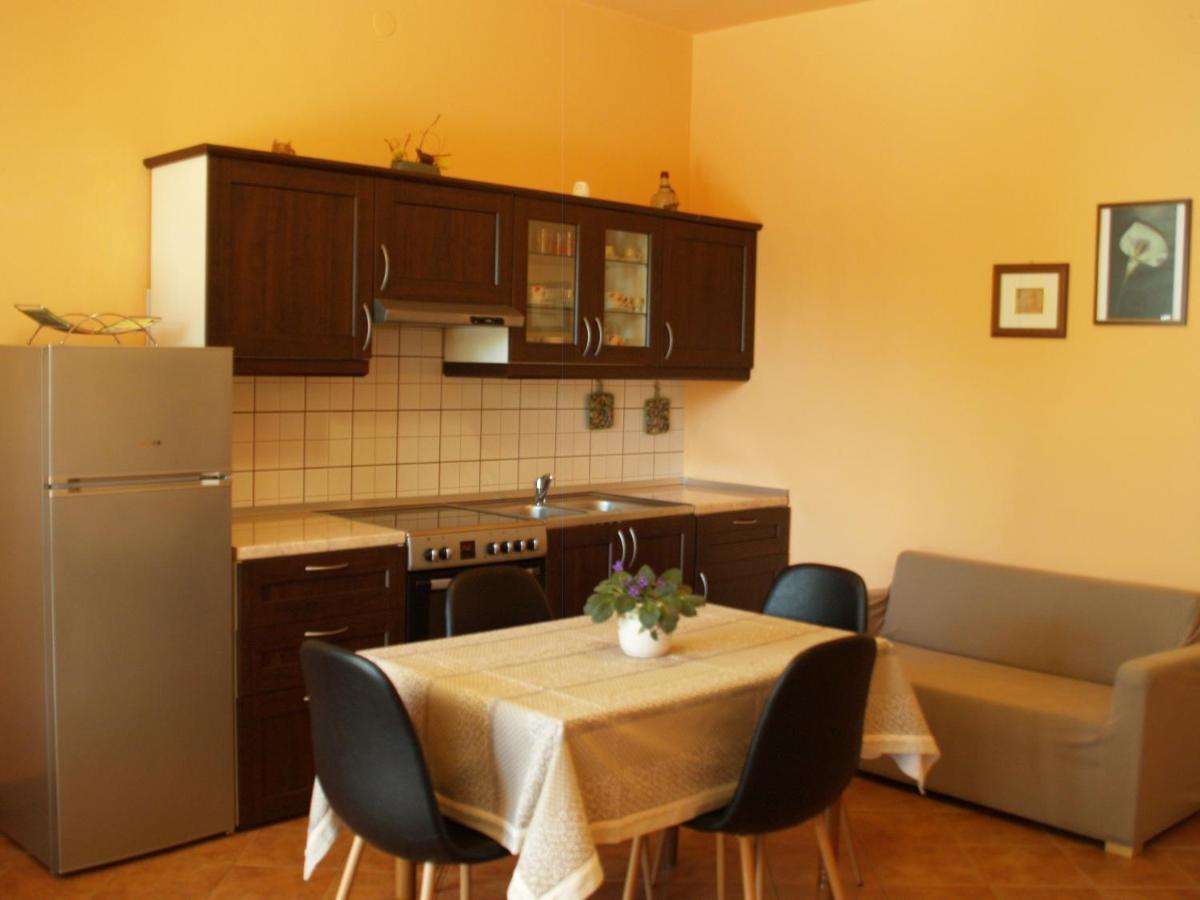 Apartments Frank Rovinj Exterior photo